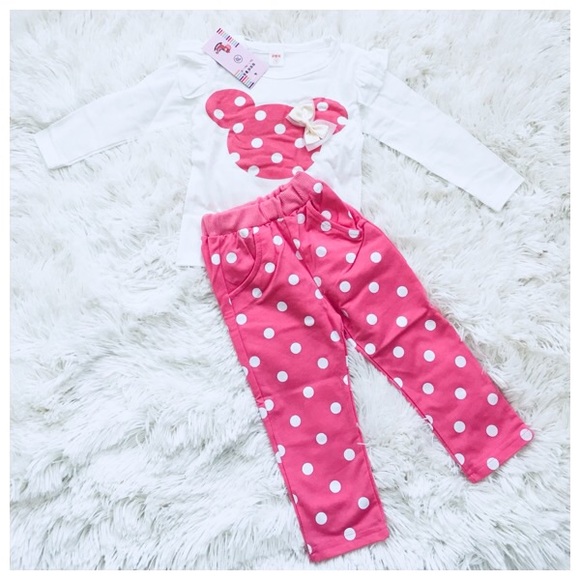 Baby Girls Pink Minnie Mouse Matching Set - Picture 3 of 6
